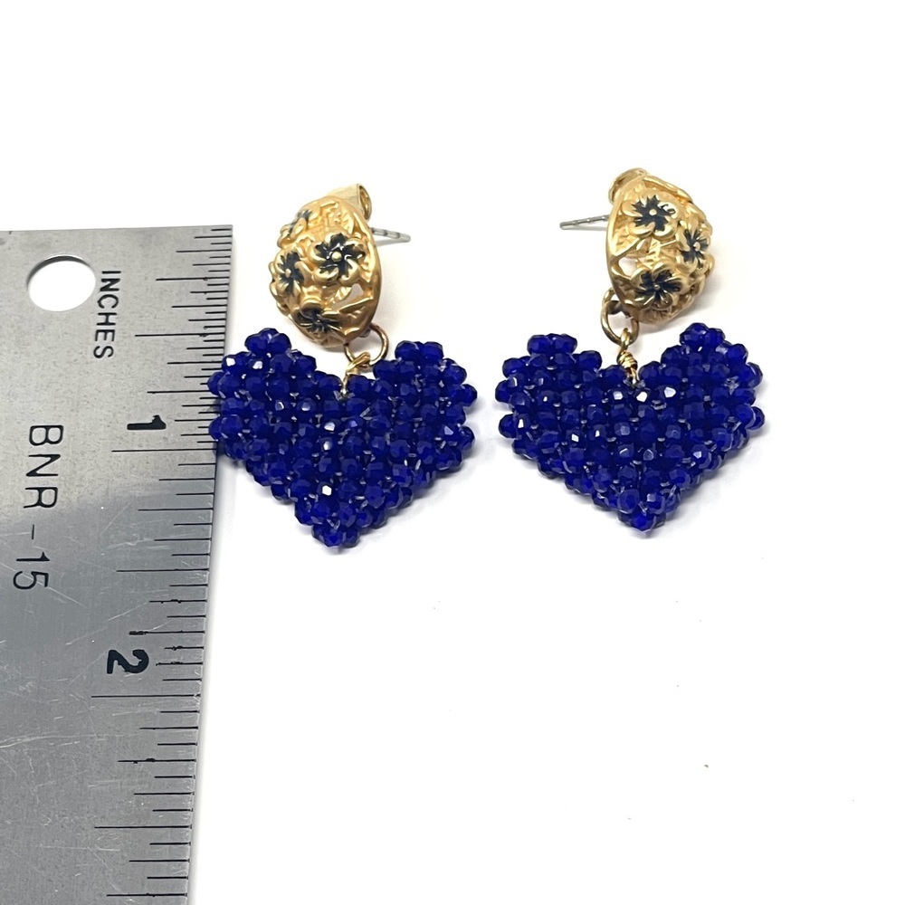 New Anthropologie Beaded Heart Gold Earrings Blue - Picture 4 of 4